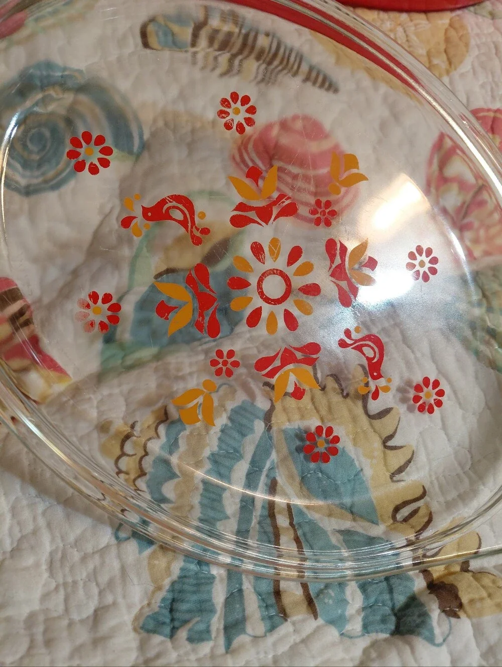 Vtg Pyrex Red Friendship Oval Dish With Lid. 2.5 Quarts